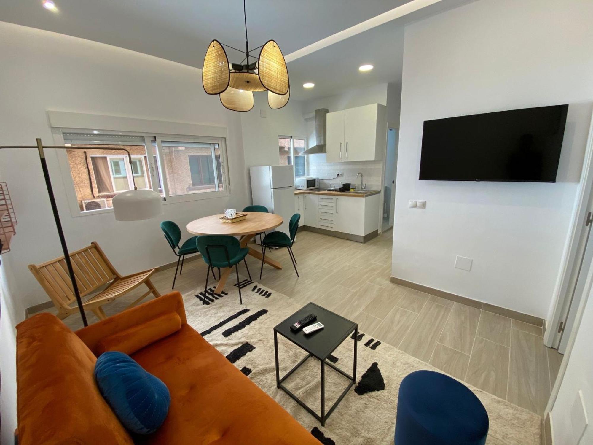 City Center And Beach Renovated Apartment Fuengirola Esterno foto